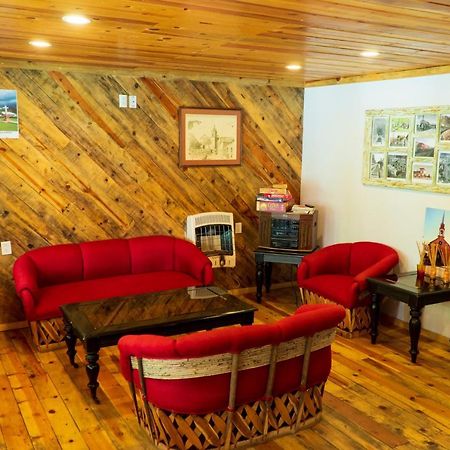 Hotel La Estacion Creel Bagian luar foto